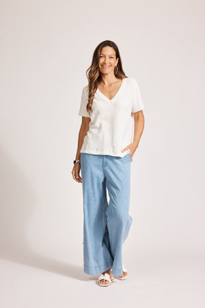 Eb & Ive Artemis V Knit Top White