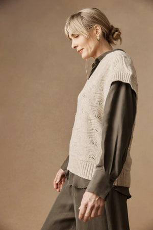 Eb & Ive Orin Knit Vest Dune