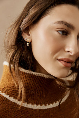 Eb & Ive Heritage Earring Oval Pearl