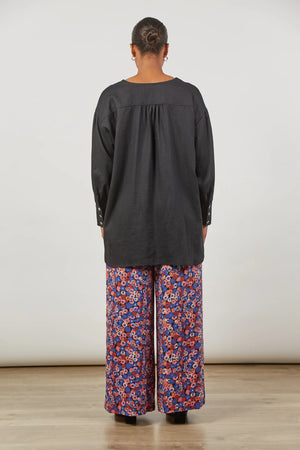 Isle Of Mine Panorama Blouse Onyx