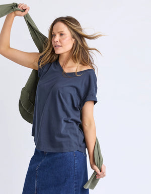 Foxwood Manly Vee Tee Navy