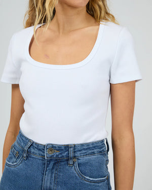 Silent Theory Mia Tee White