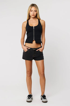 Abrand 99 Low Short Cara Washed Black