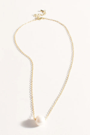 Adorne Pearl Centre Fine Short Chain Necklace Gold