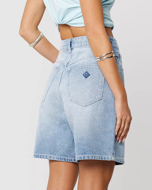 Abrand Carrie Short Jordan Worn