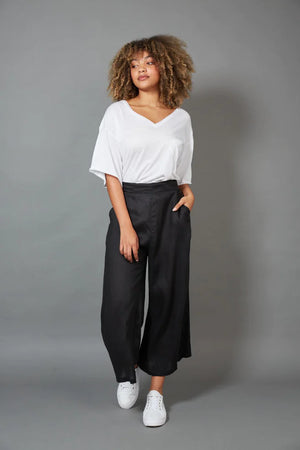 Eb & Ive Studio Crop Pant Ebony