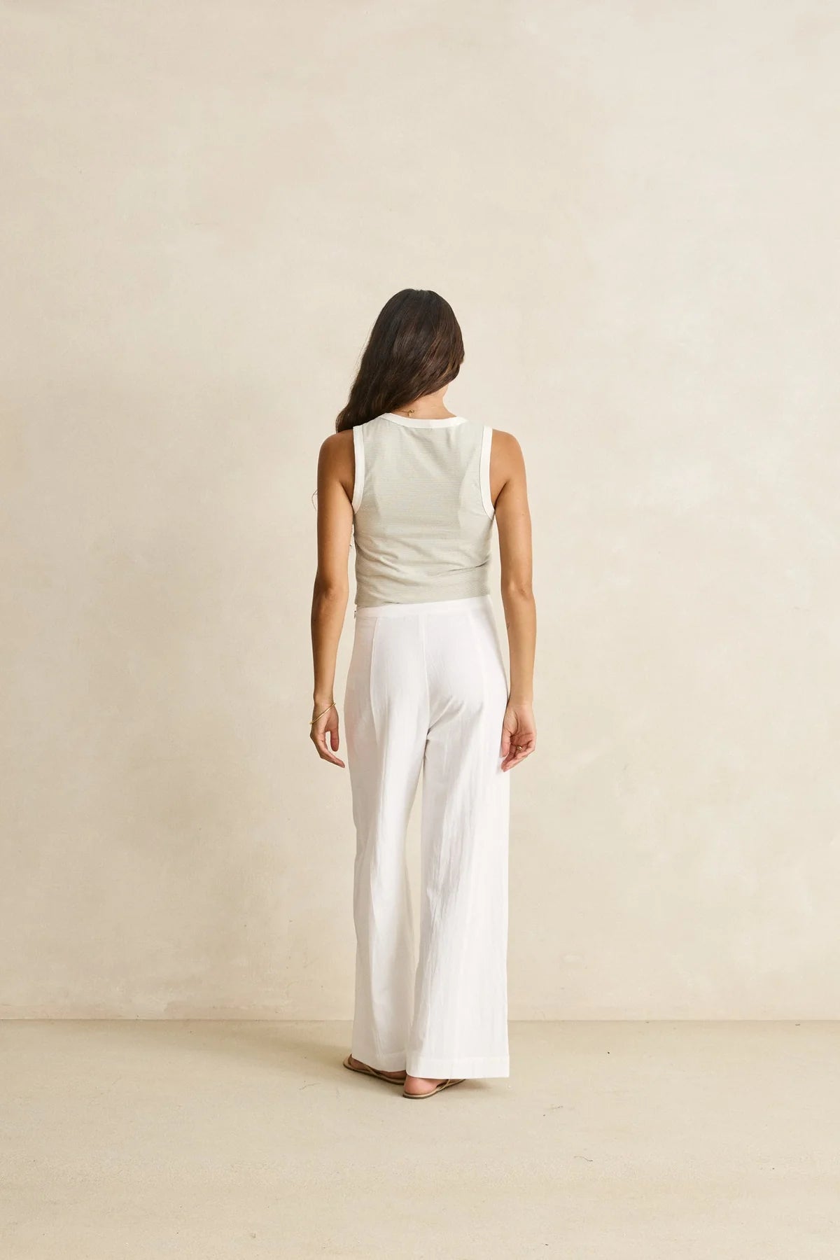 Rhythm Essential Tank Olive