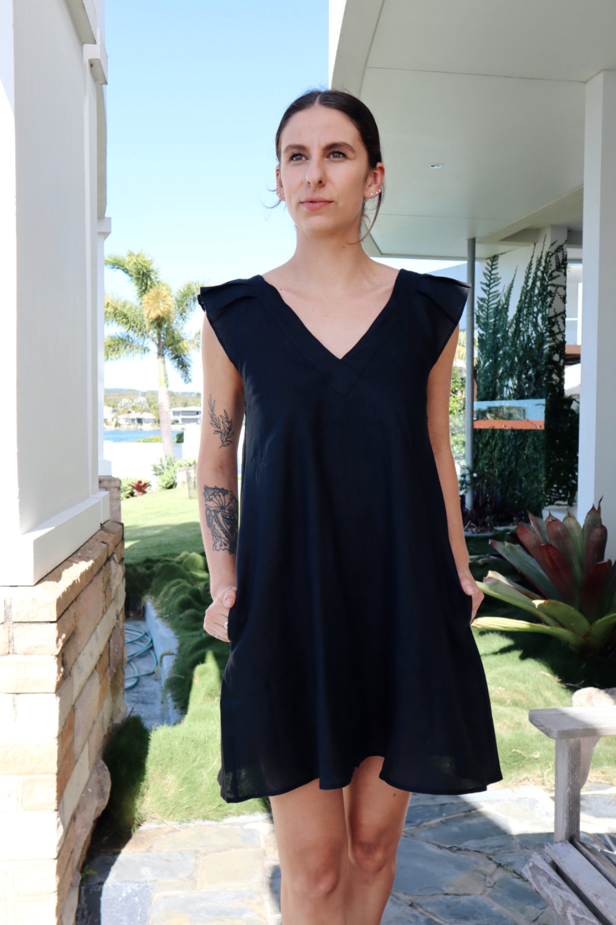 Eb & Ive Nala Short linen Dress black