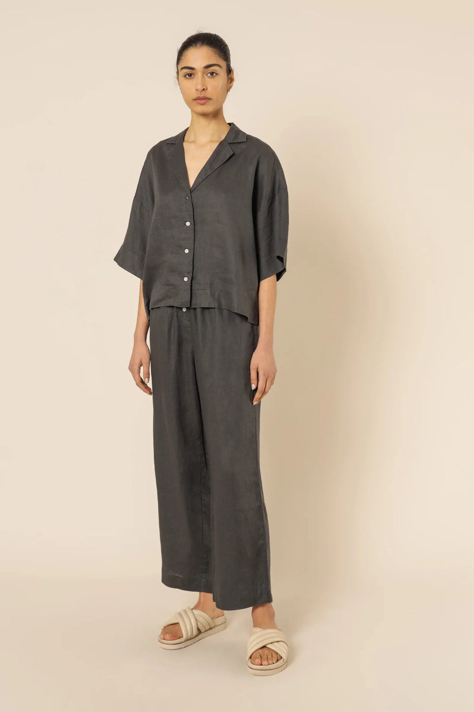 Nude Lucy Lounge Linen Crop Pant Coal