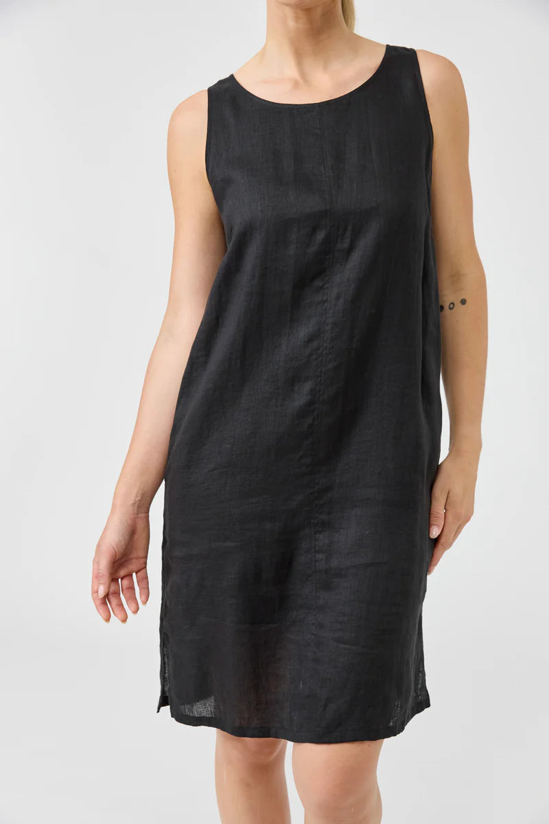 Eb & Ive Studio Midi Dress Ebony