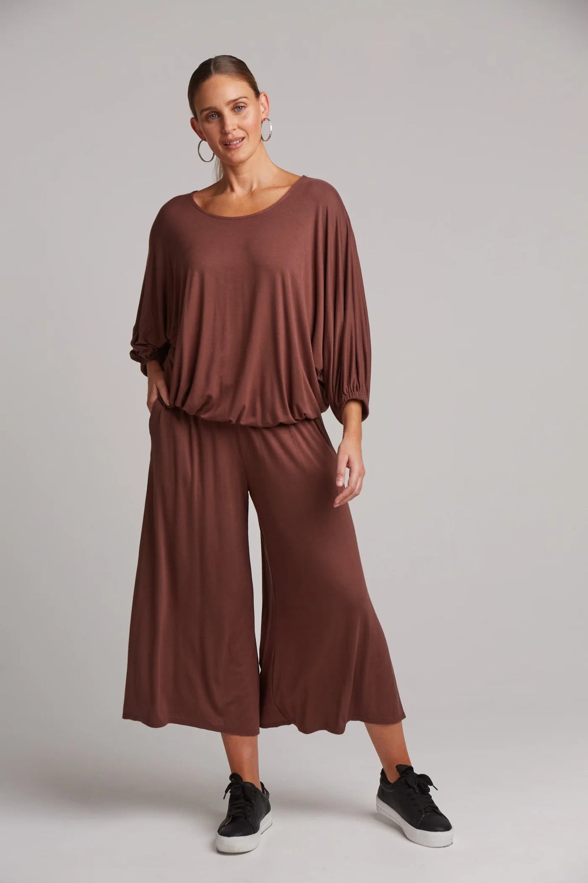 Eb & Ive Studio Jersey Relaxed Top Mocha