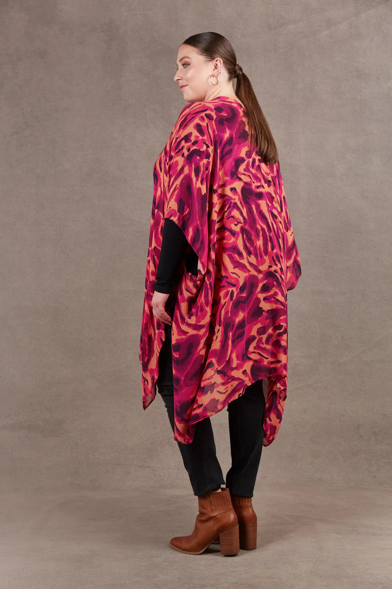 Eb & Ive Mayan Cape Magenta