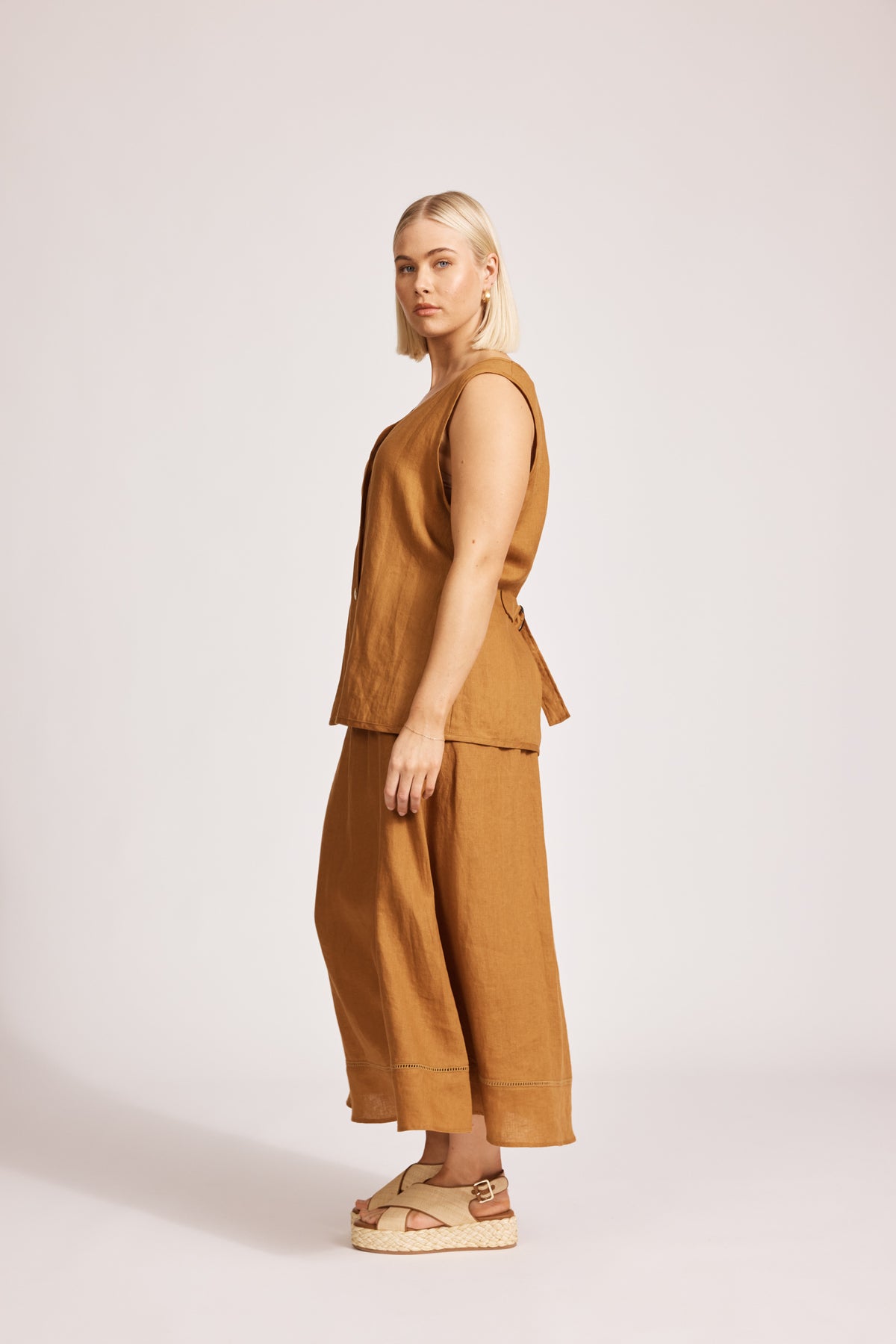 Eb & Ive Miramar Vest Caramel