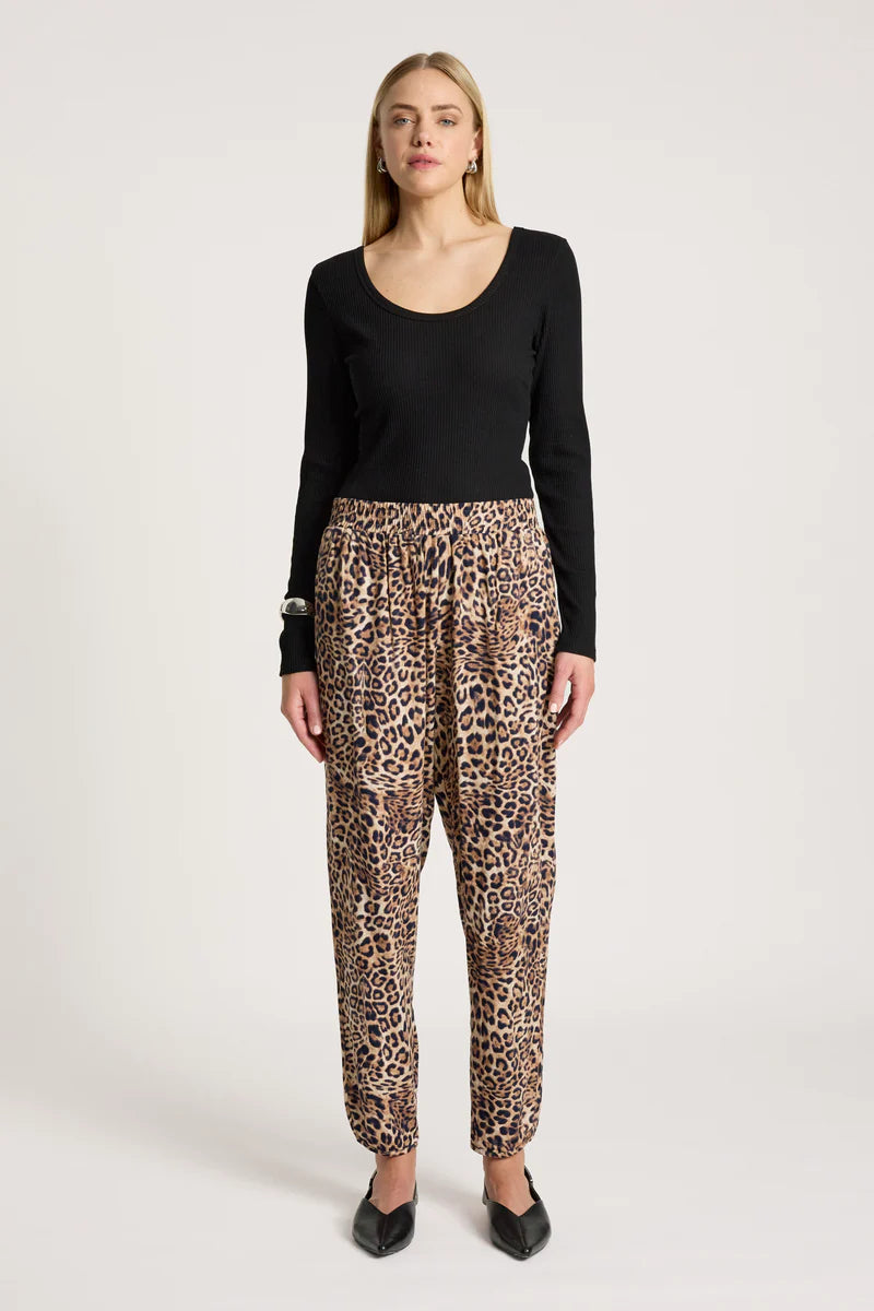 Eb & Ive Bajau Pant Nomad