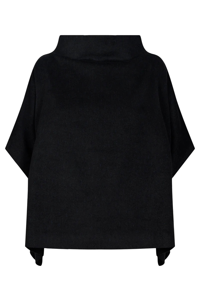 Eb & Ive Azul Poncho Black