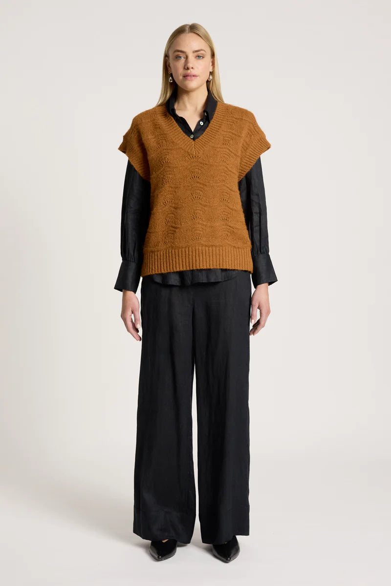 Eb & Ive Orin Knit Vest Caramel