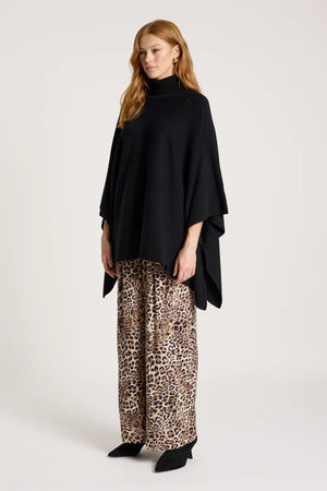 Eb & Ive Samira Poncho Black