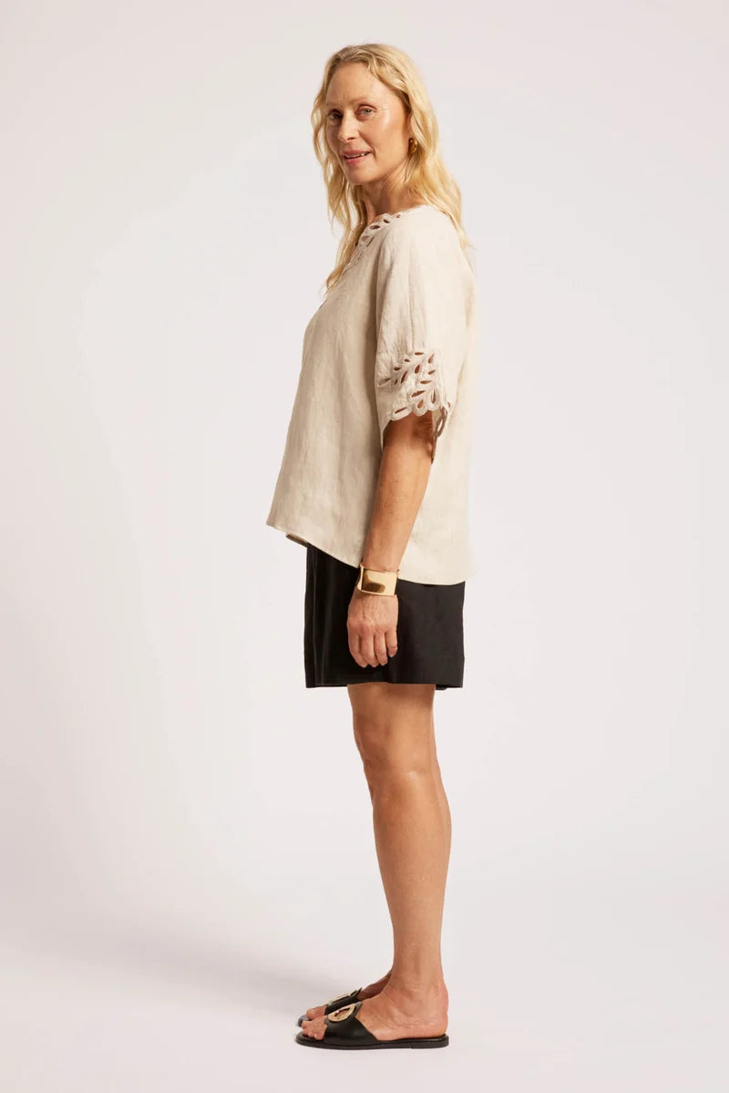 Eb & Ive Maris Top Tusk