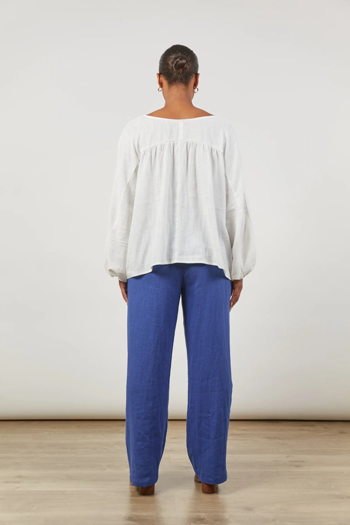Isle Of Mine Panorama Tuck Blouse Dove