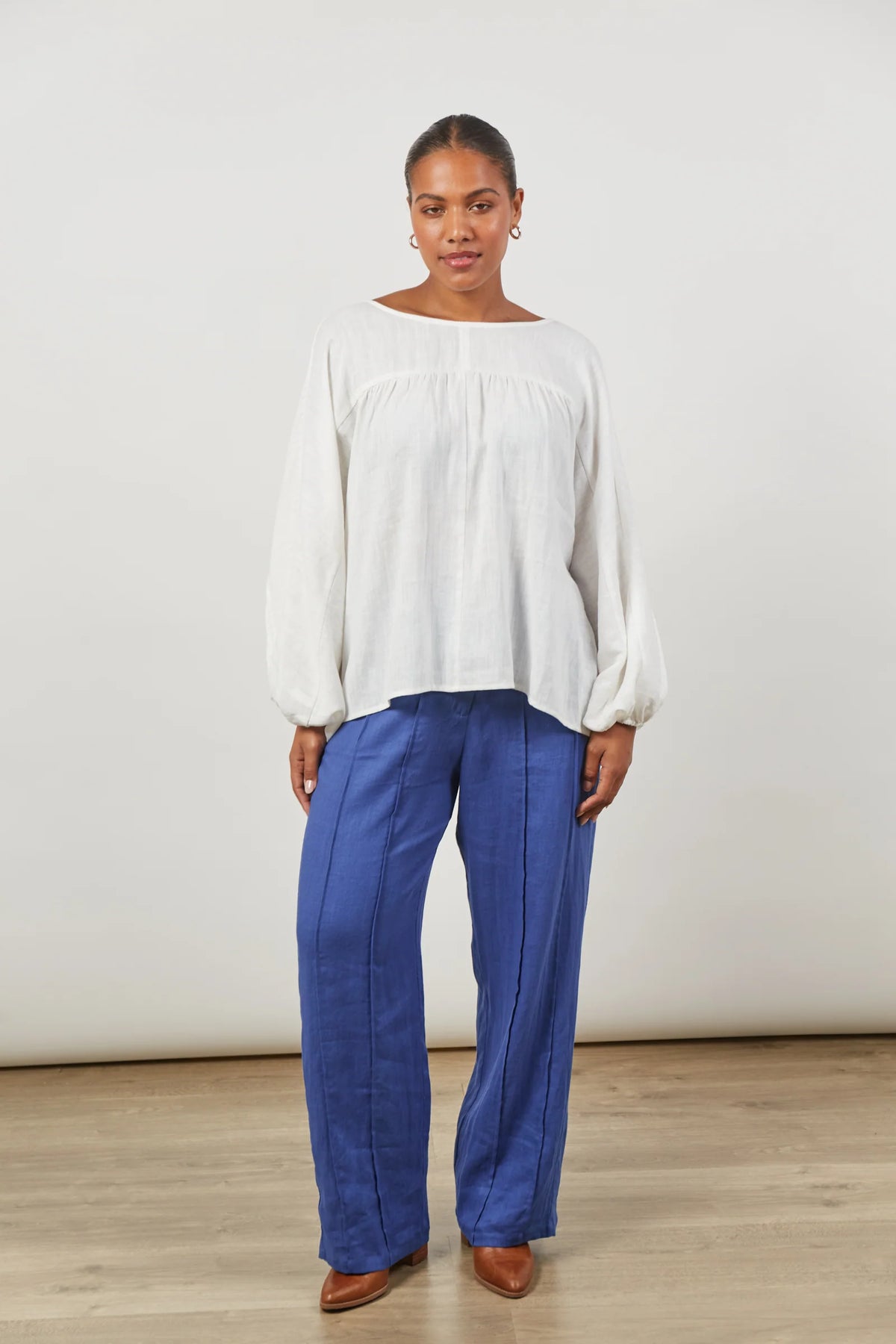 Isle Of Mine Panorama Tuck Blouse Dove