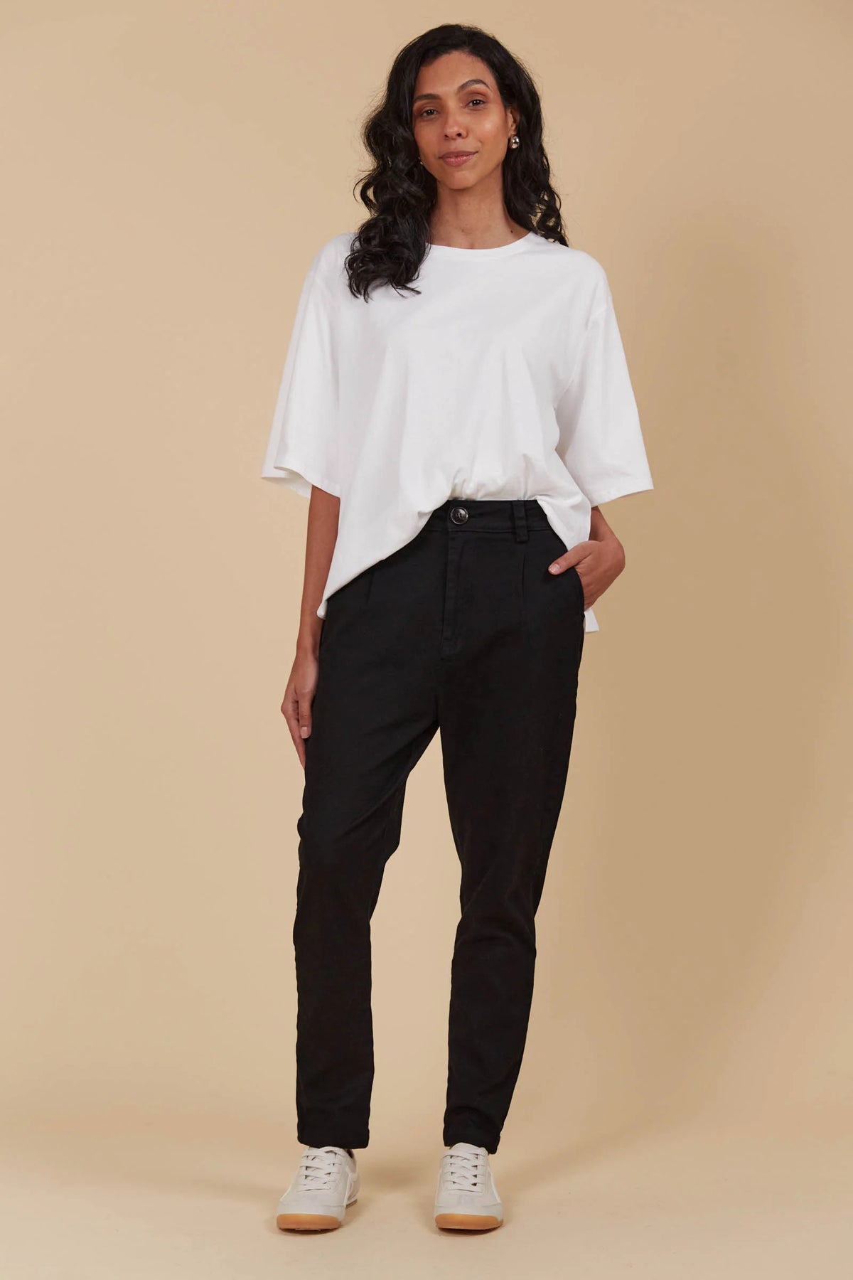 Isle Of Mine Artemis Pant Onyx