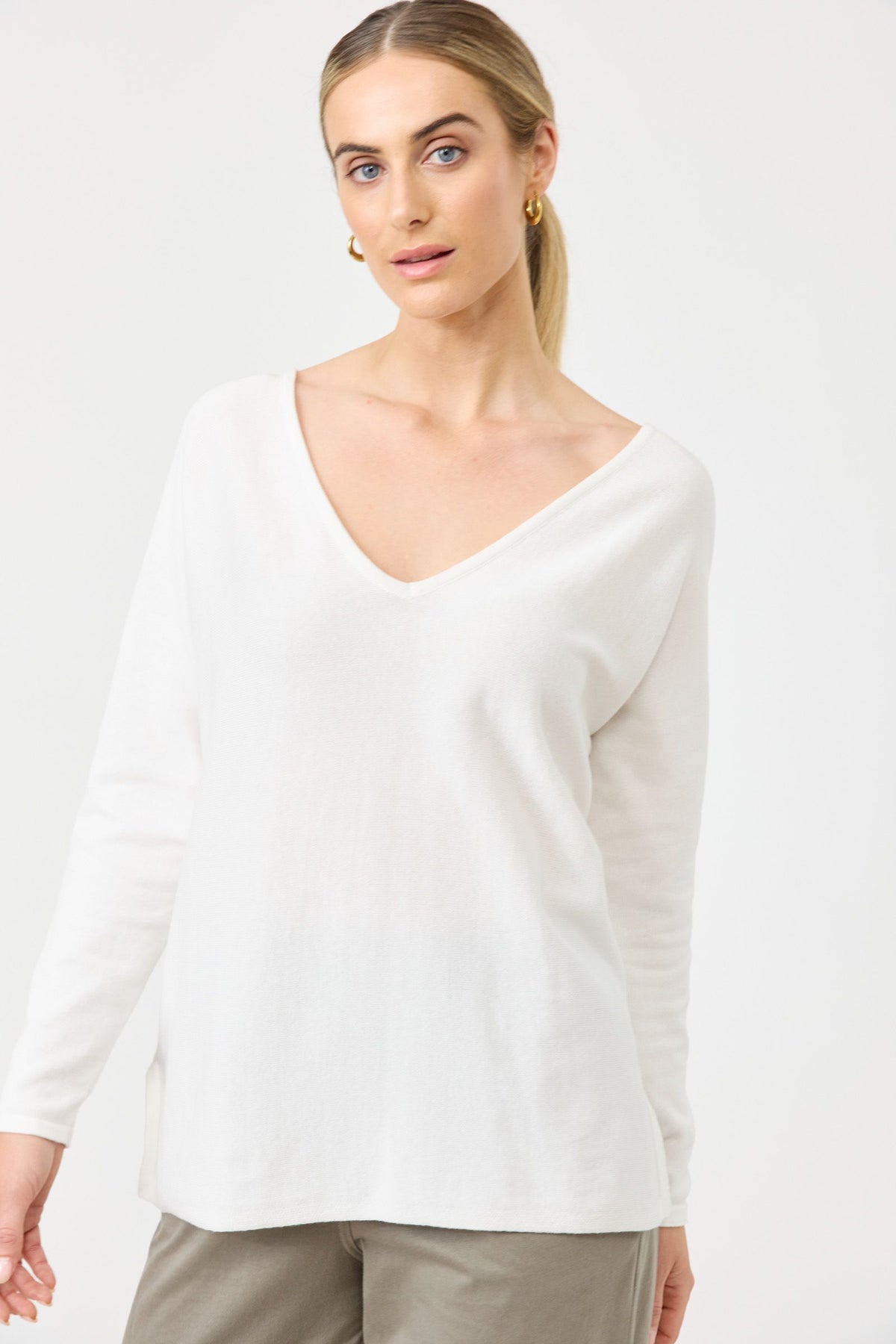 Eb & Ive Studio V Knit Salt