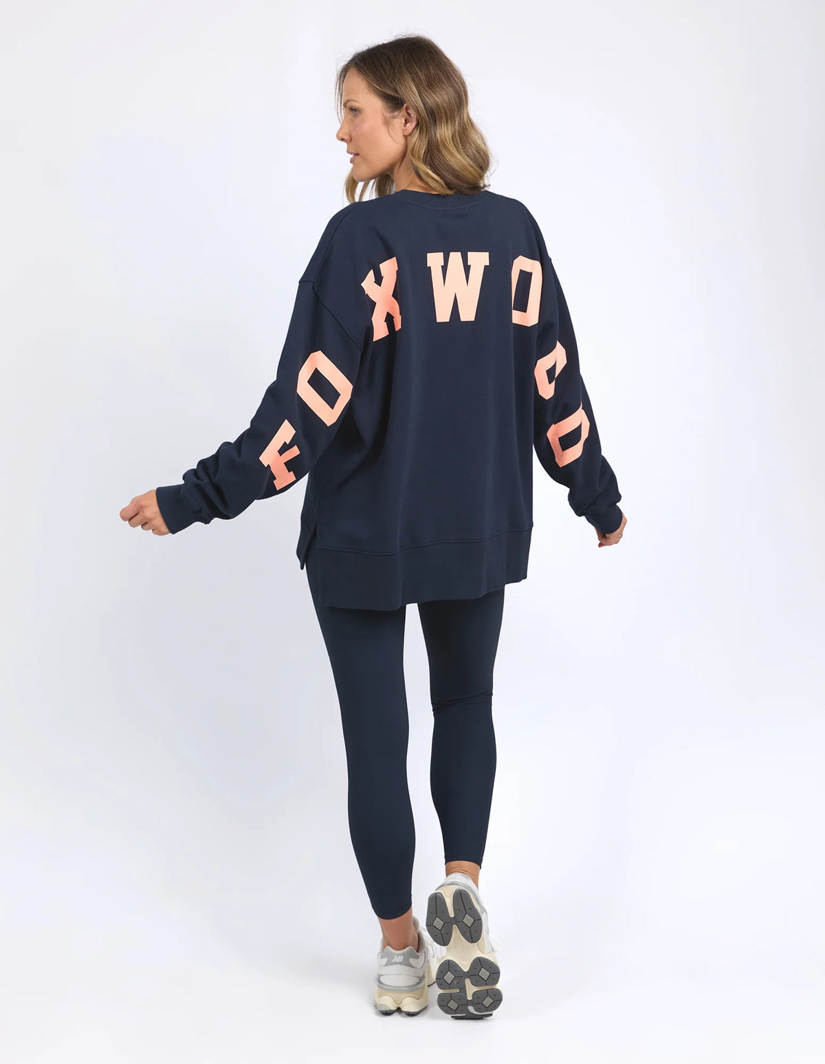 Foxwood Interval Crew Navy With Peach