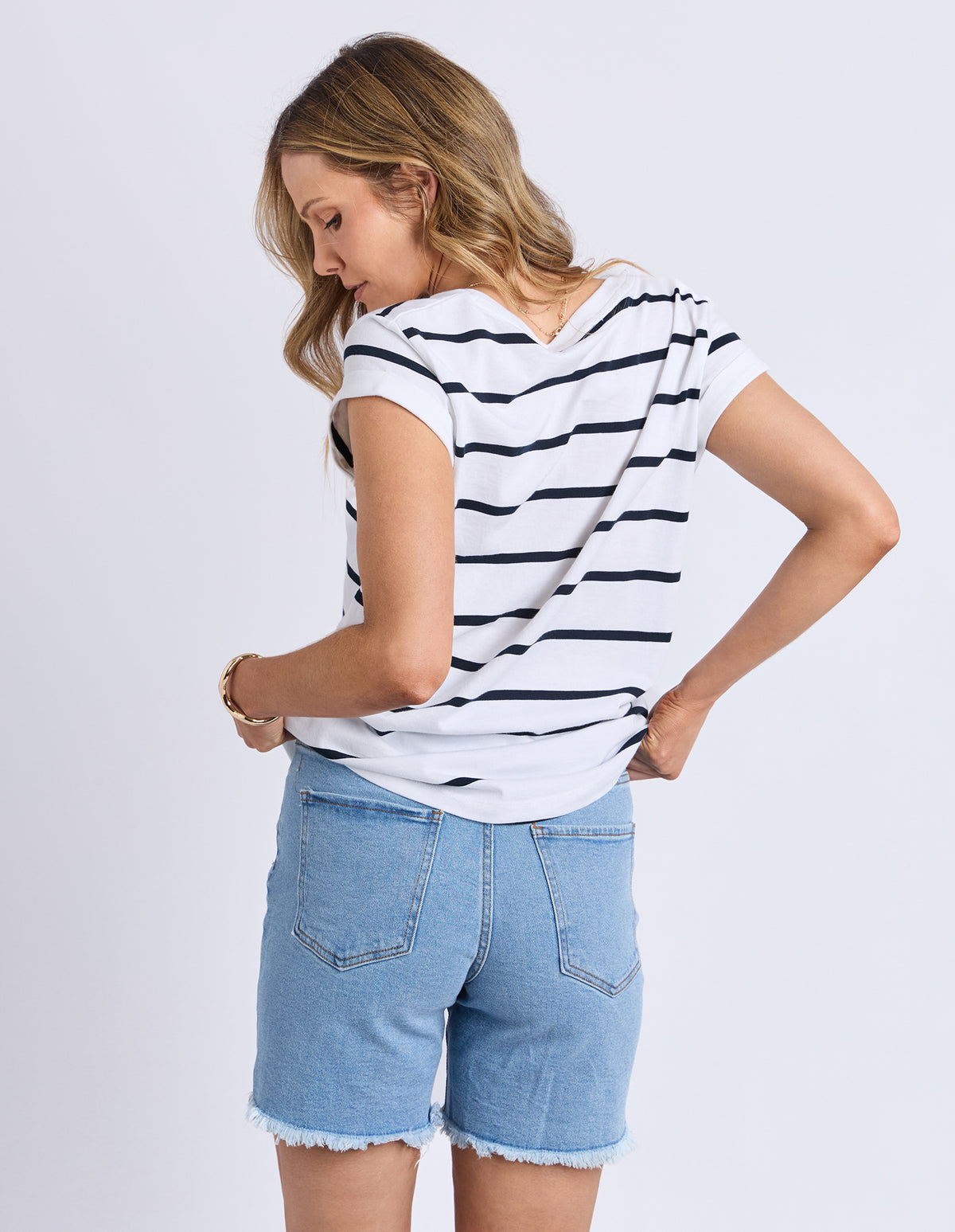 Foxwood Manly Stripe Vee Tee White/Navy