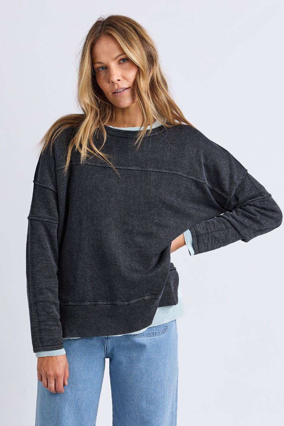 Foxwood Jayne Throw On Knit Washed Black