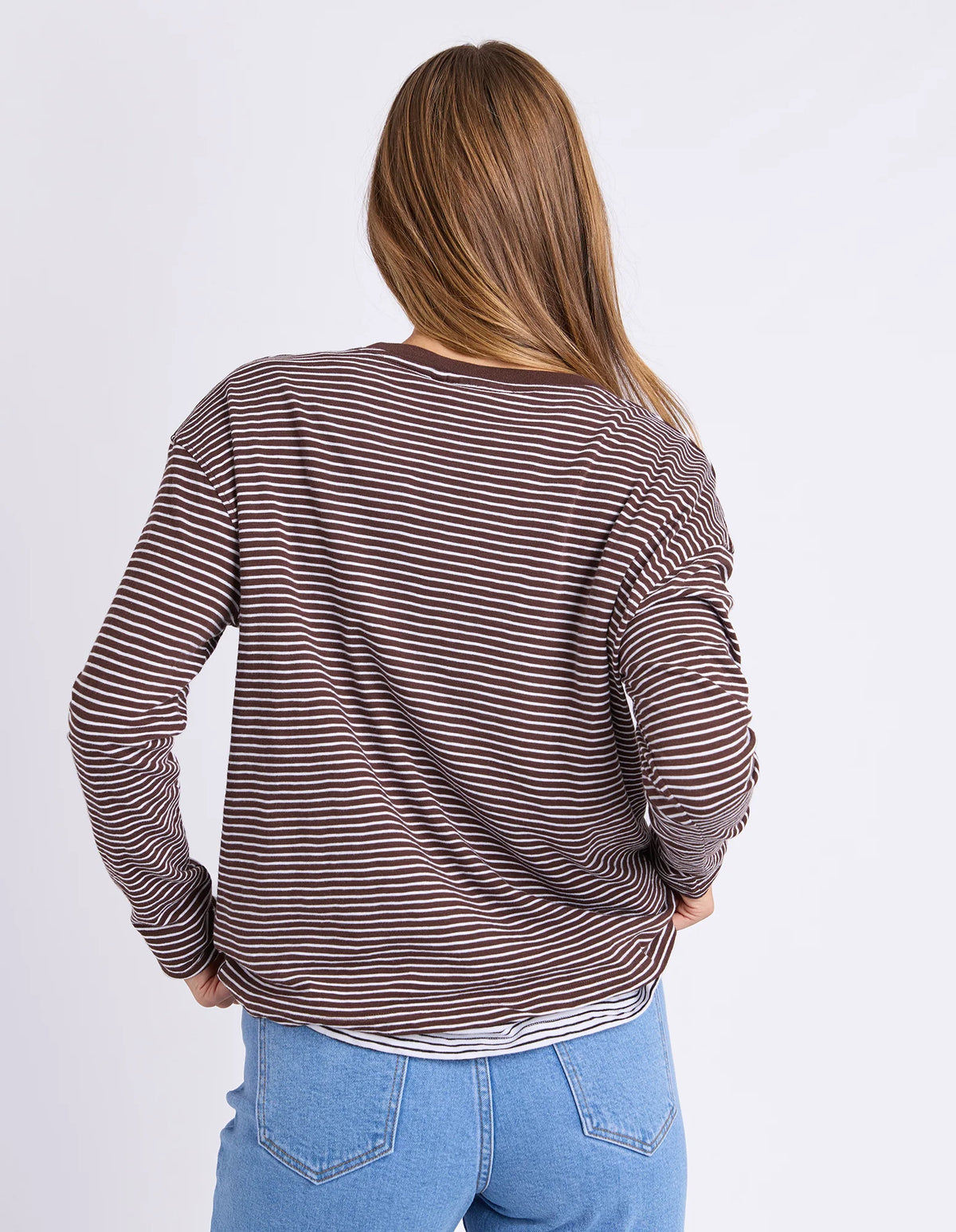 Foxwood Hutch LS Tee Coffee