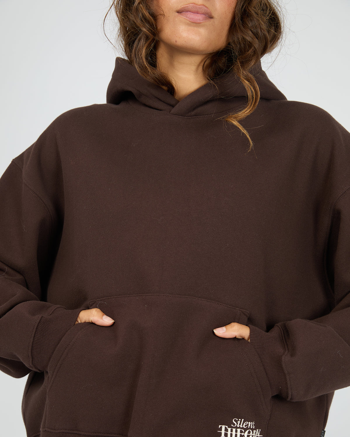 Silent Theory Dalia Hoodie Chocolate