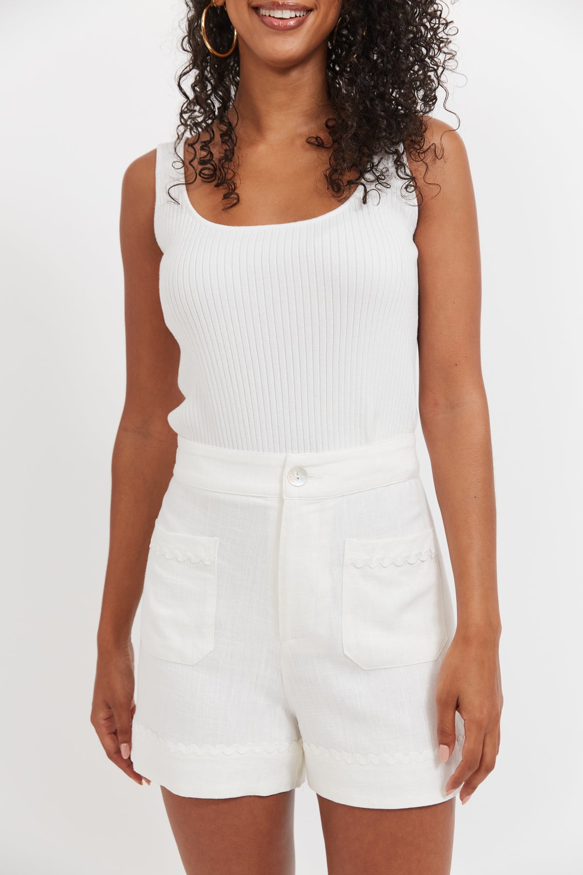 Haven Haiti Short White