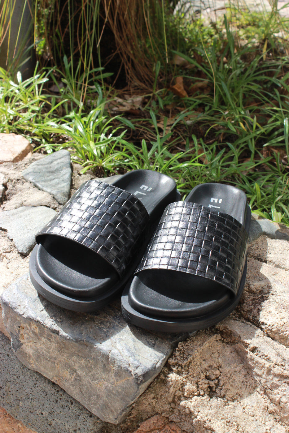 Elyson Mallorca Slide Black