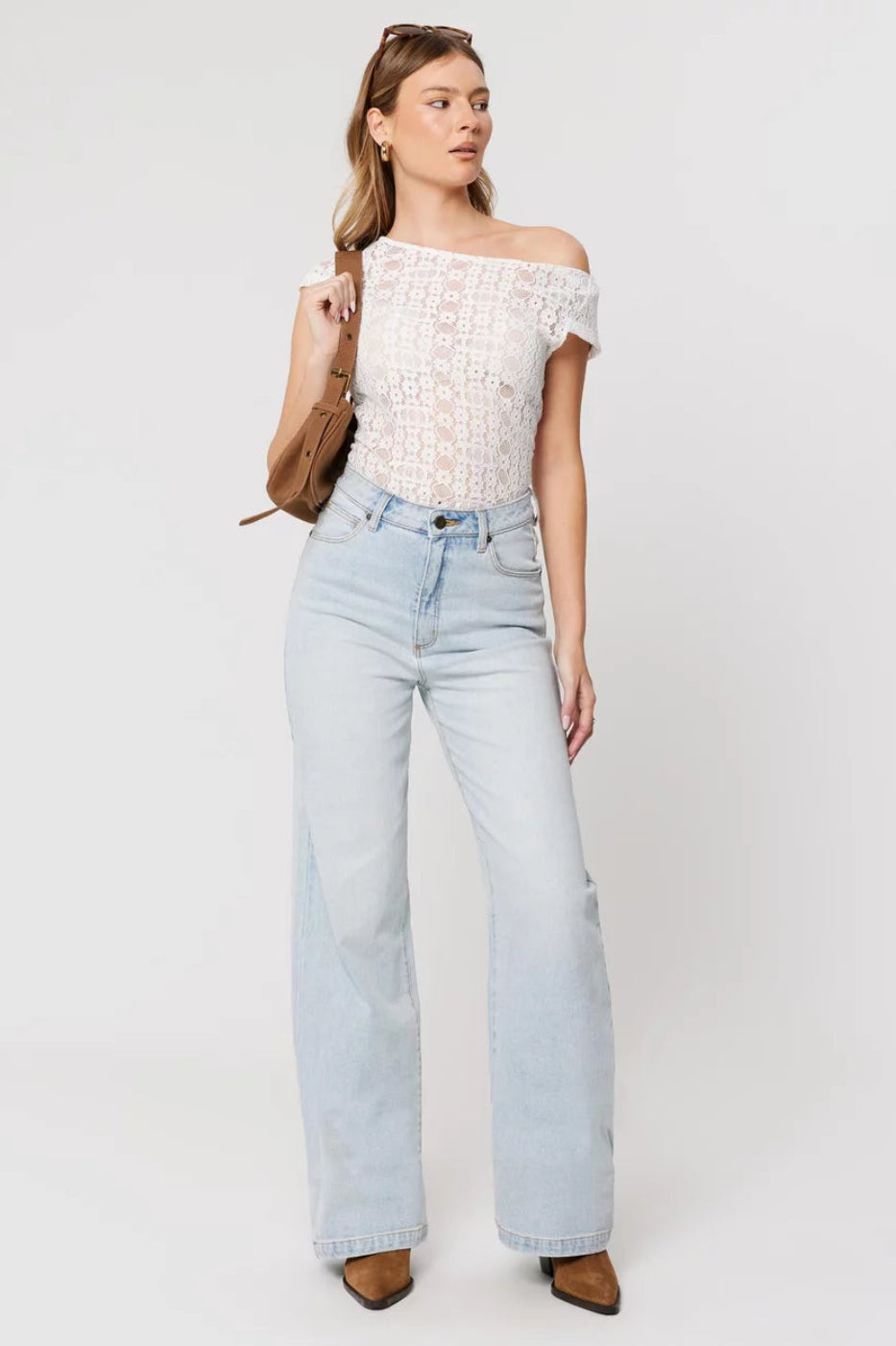 Abrand 94 Wide Janet