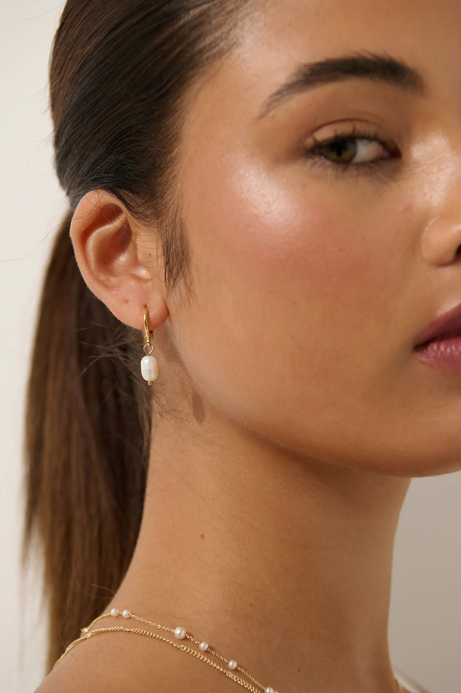 Angels Whisper Daphne Gold Plated Pearl Earrings Gold