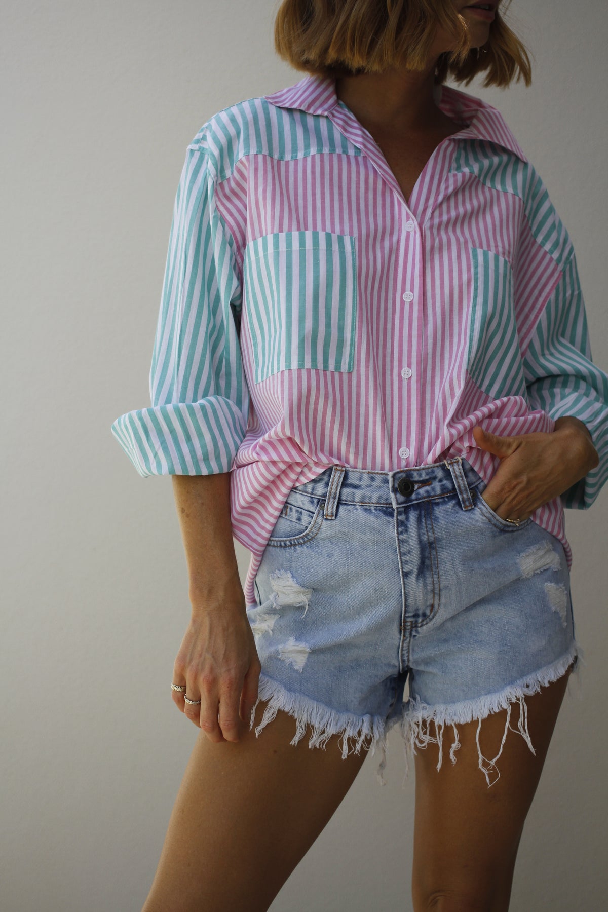 Wakee Fray Short Acid