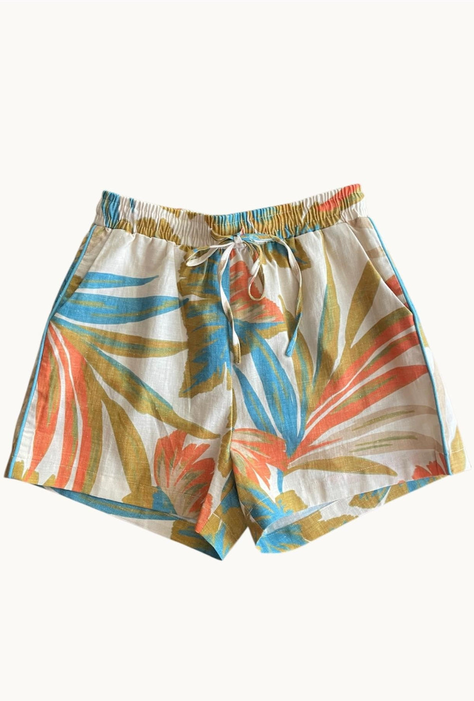 Little Lies Aurora Short Multi