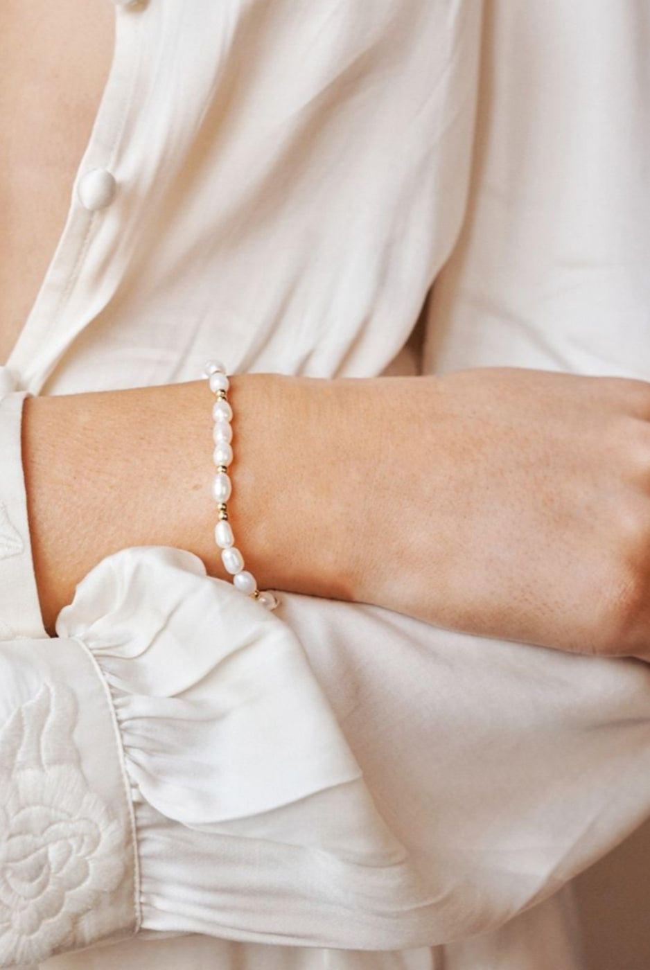 Angels Whisper Pearl Beaded Gold Plated Bracelet